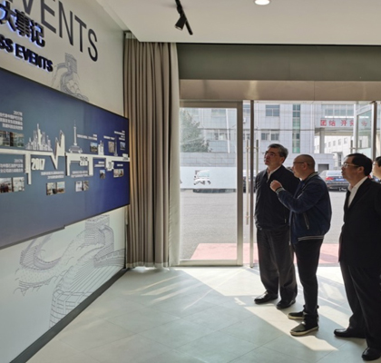 强壮的公次次弄得我高潮A片日本