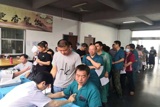 强壮的公次次弄得我高潮A片日本