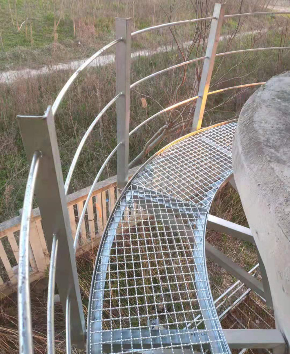 强壮的公次次弄得我高潮A片日本