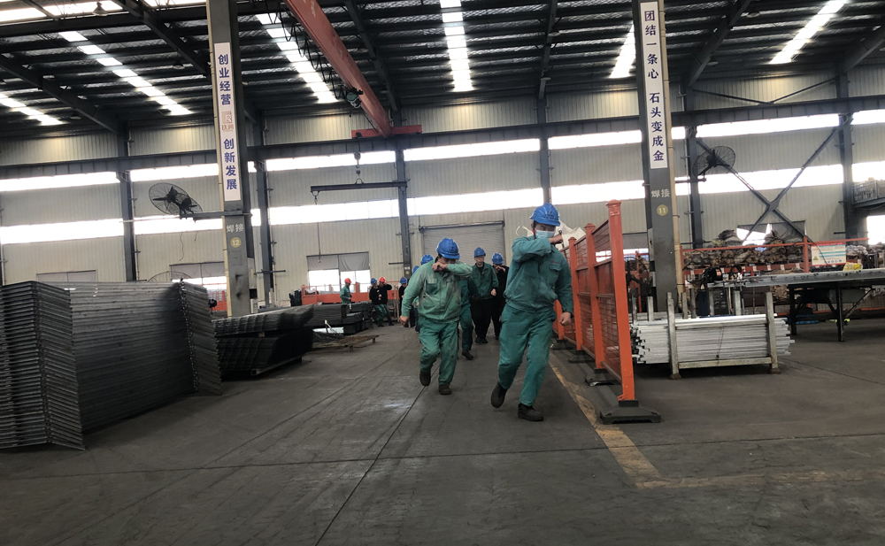 强壮的公次次弄得我高潮A片日本