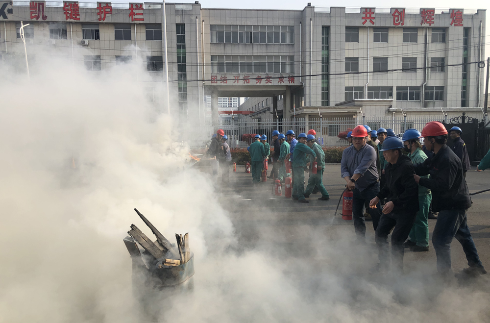 强壮的公次次弄得我高潮A片日本