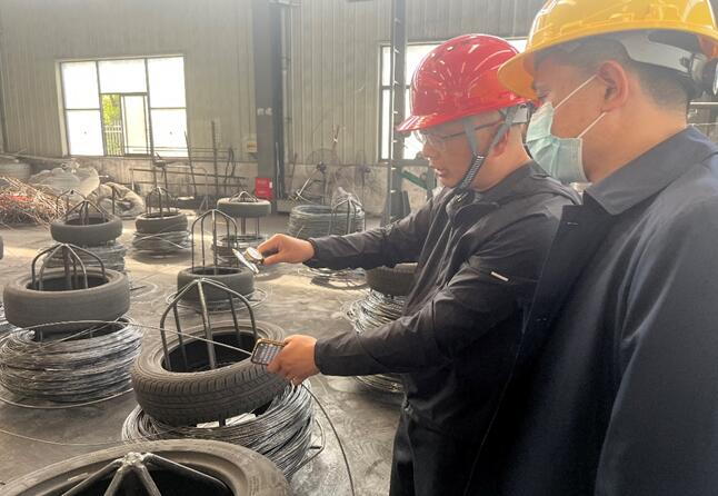 强壮的公次次弄得我高潮A片日本