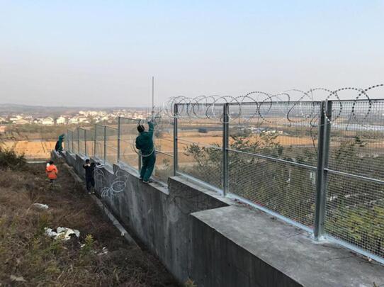 强壮的公次次弄得我高潮A片日本