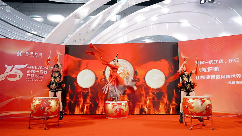 强壮的公次次弄得我高潮A片日本