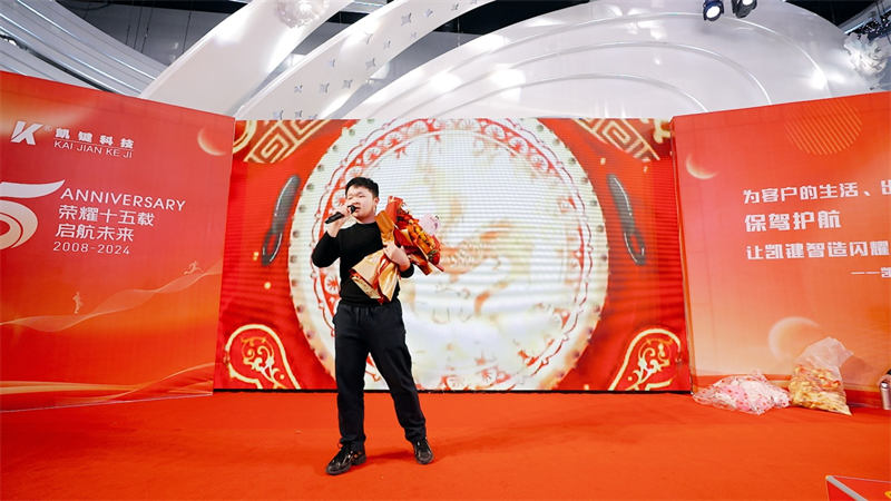 强壮的公次次弄得我高潮A片日本