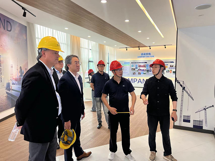 强壮的公次次弄得我高潮A片日本